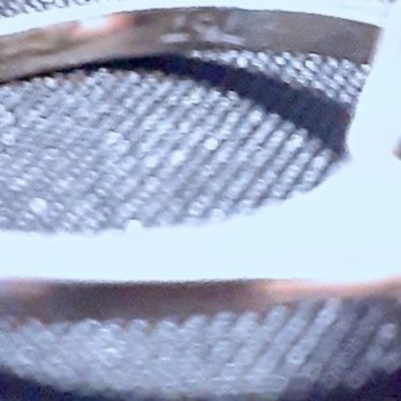 Solid 18K White Gold Diamond Cluster Ring Sz 7 - Picture 5 of 8